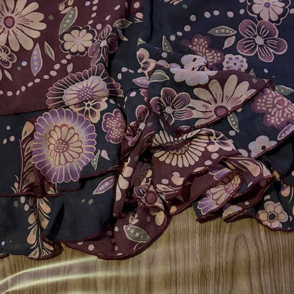 Floral Ruffle Romper - Picture 7 of 7